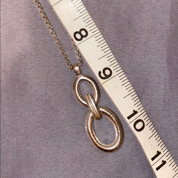 Necklaces - Picture 5 of 7